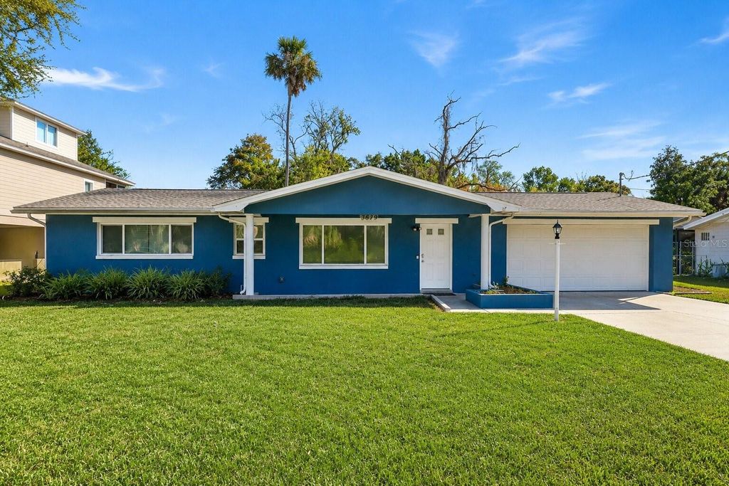 Photo of 3619 N Suwannee Point, Crystal River, FL 34428 (MLS # OM728967)