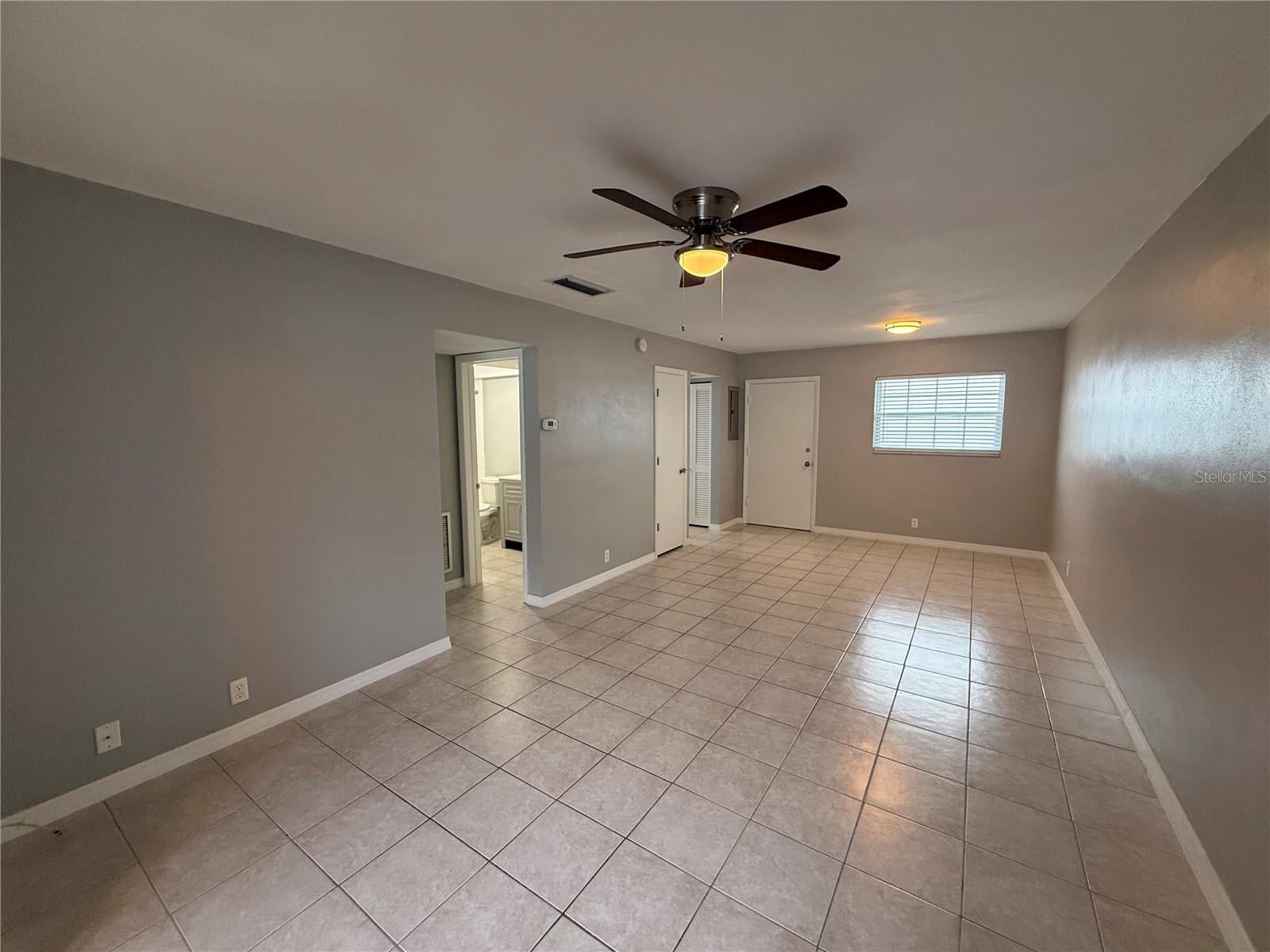 1433 S BELCHER ROAD C11