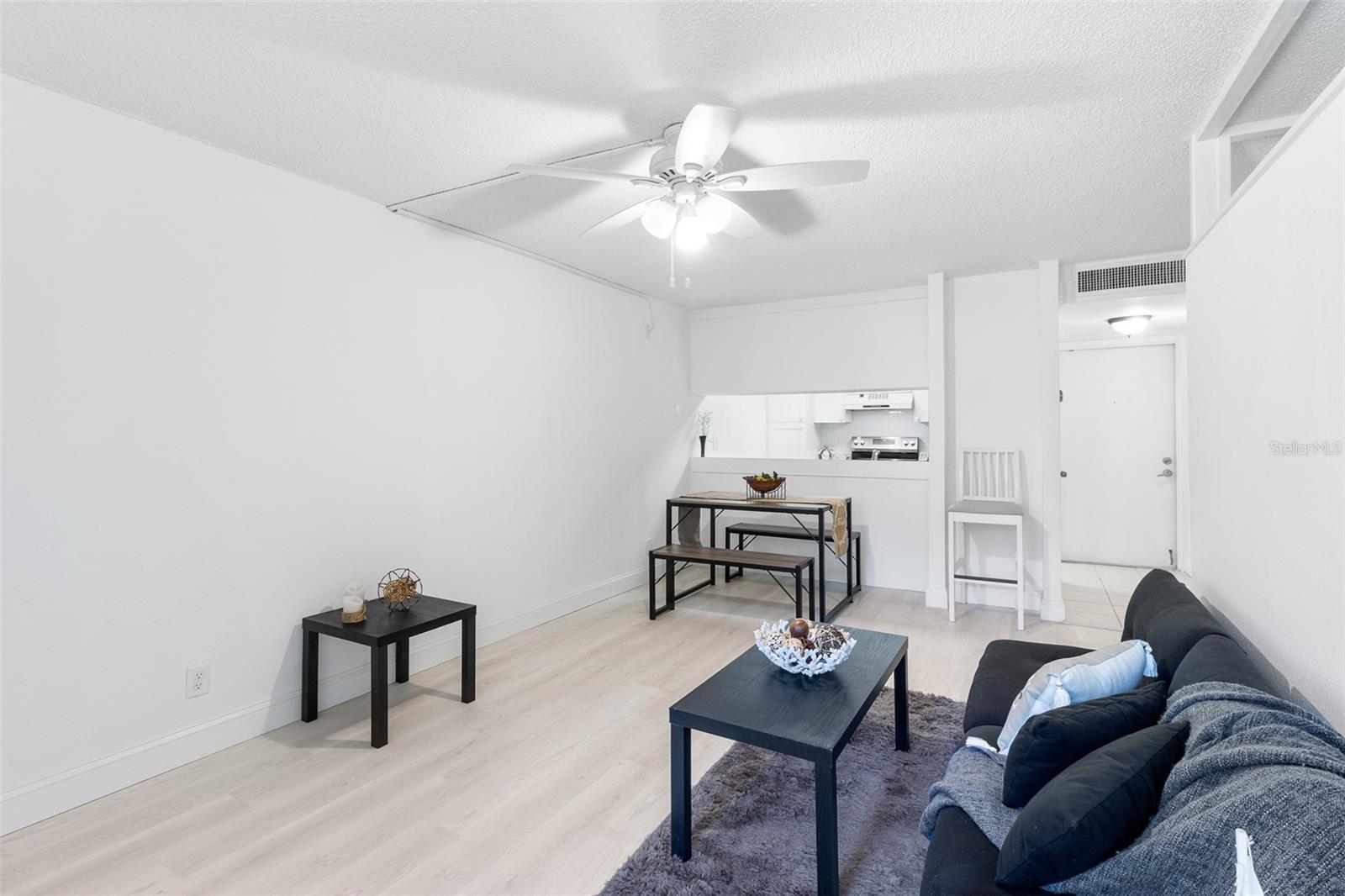 COVE CAY 26-14 VILLAGE I - Residential