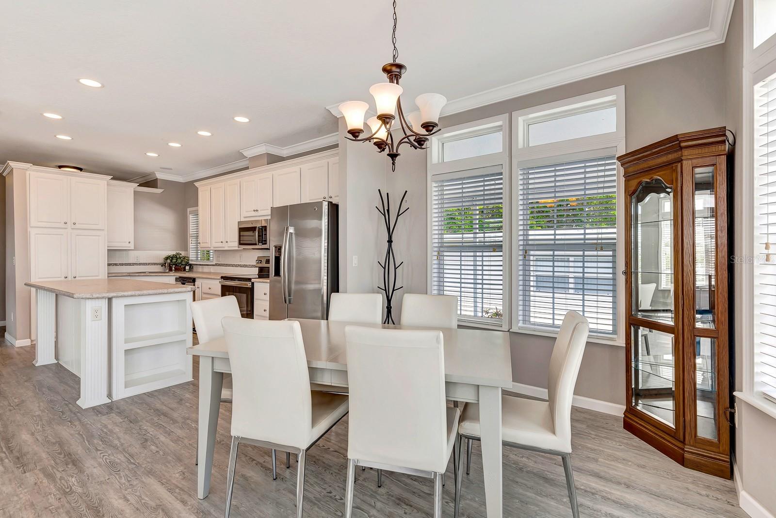 TRI-PAR ESTATES UNIT 4 - Residential