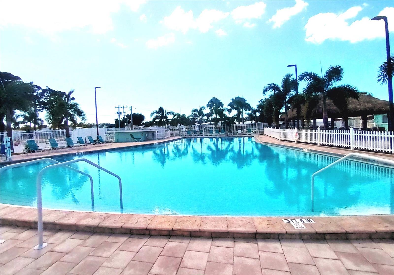 TRI-PAR ESTATES UNIT 4 - Residential