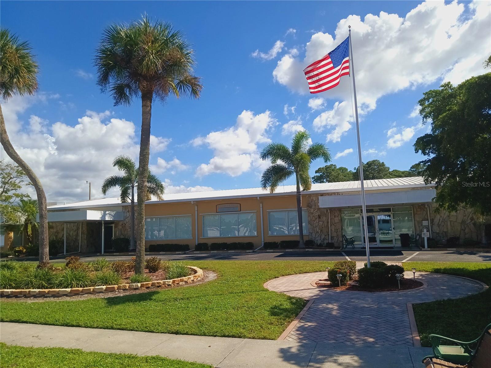 TRI-PAR ESTATES UNIT 4 - Residential