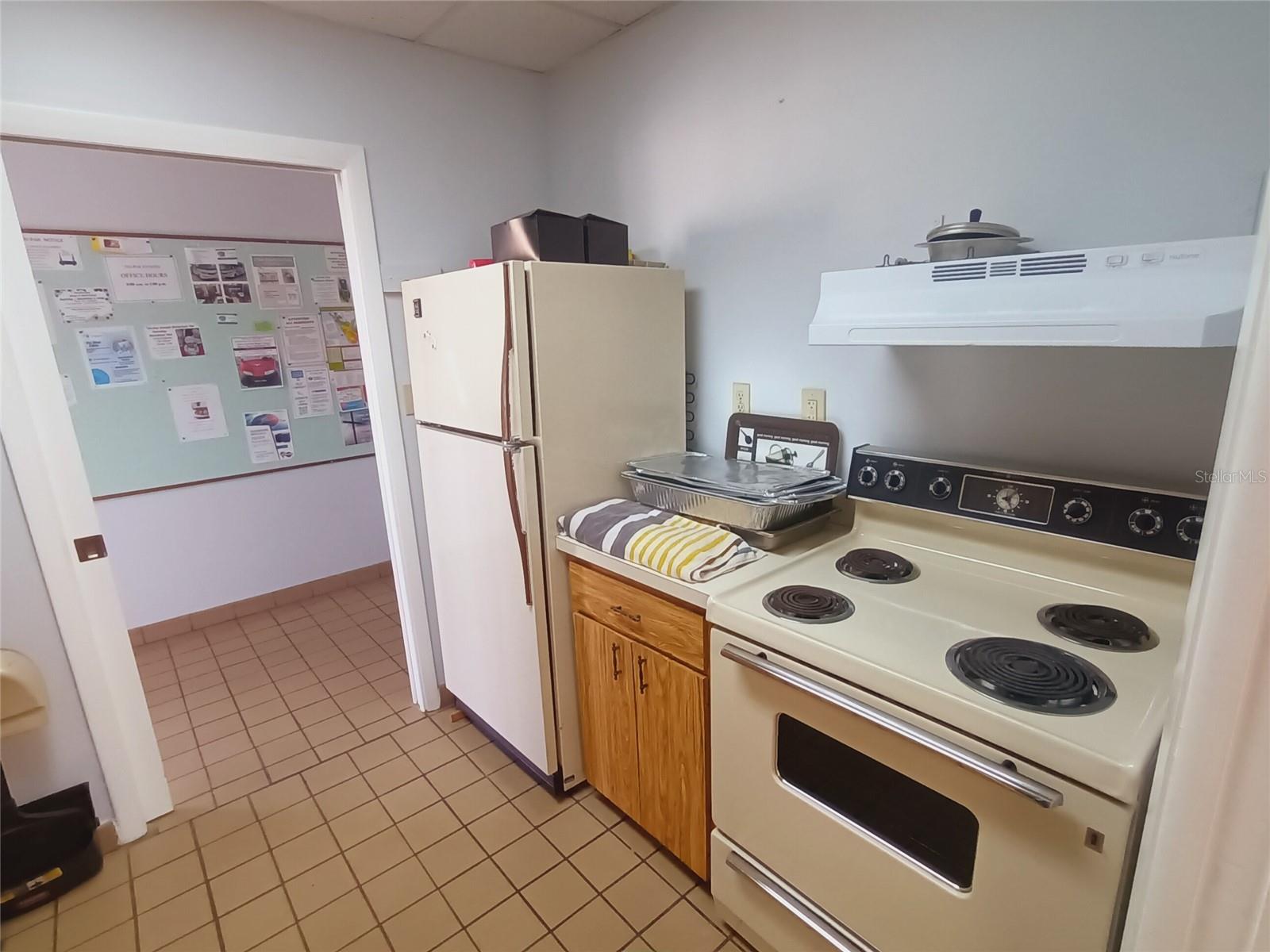 TRI-PAR ESTATES UNIT 4 - Residential