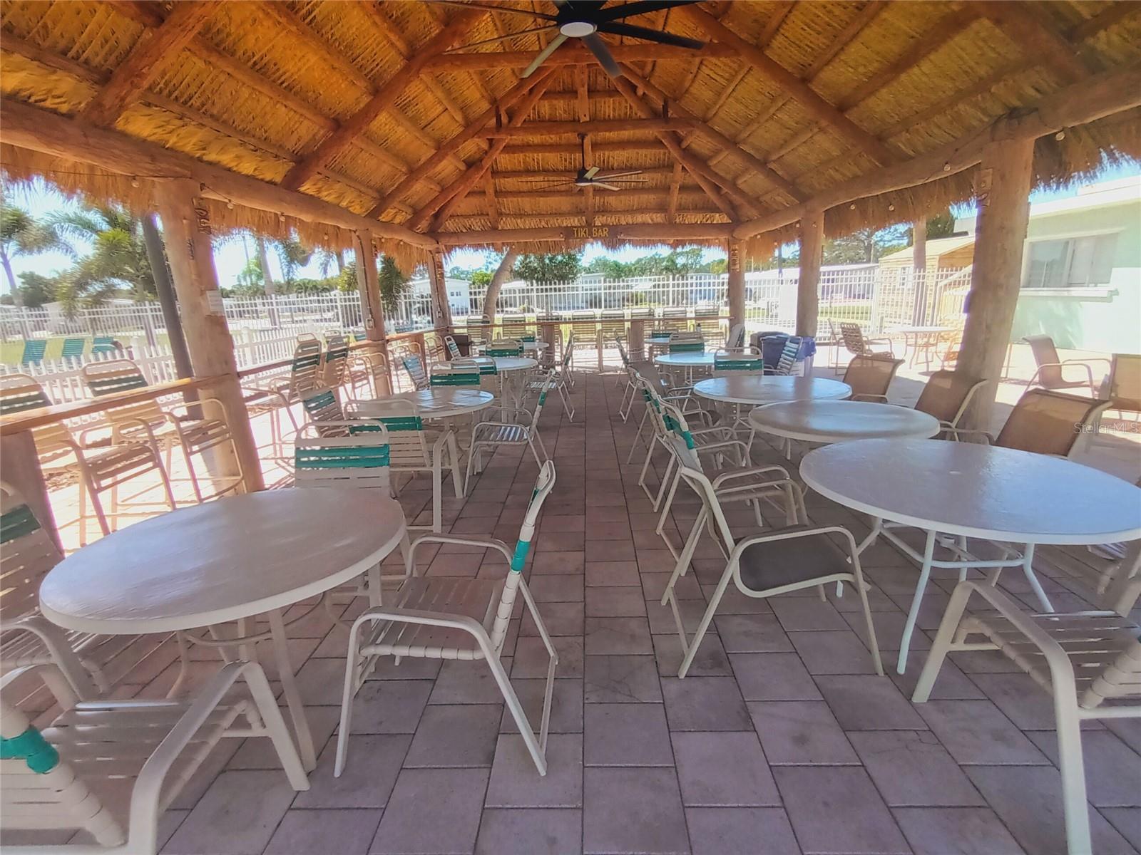 TRI-PAR ESTATES UNIT 4 - Residential