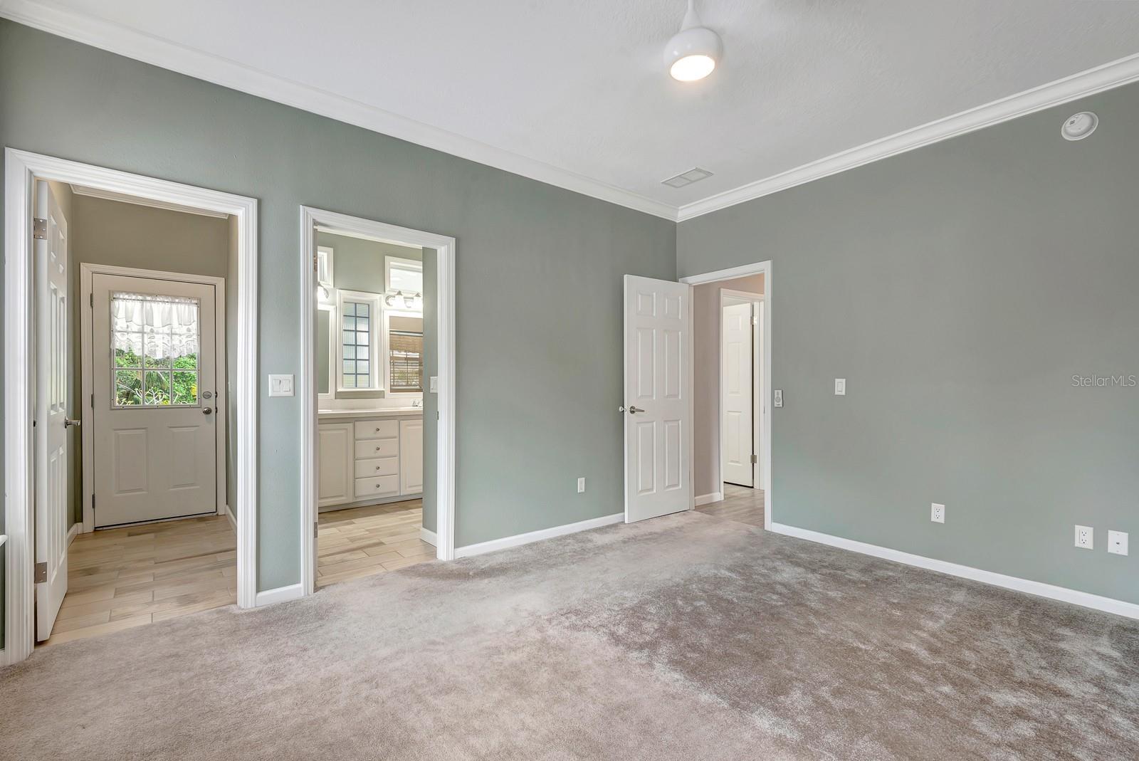 TRI-PAR ESTATES UNIT 4 - Residential