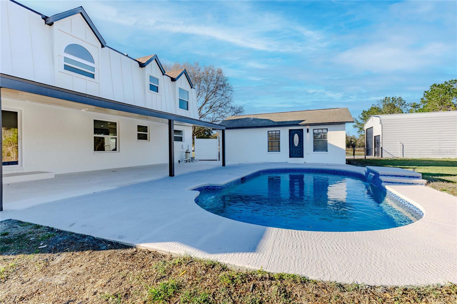 FOX RIDGE - Residential