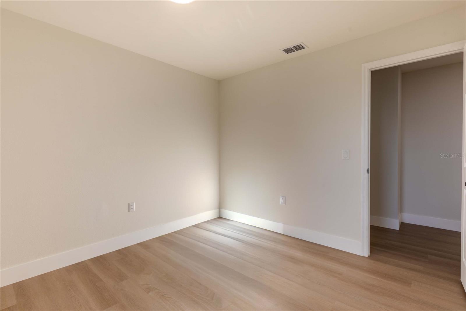 FOX RIDGE - Residential