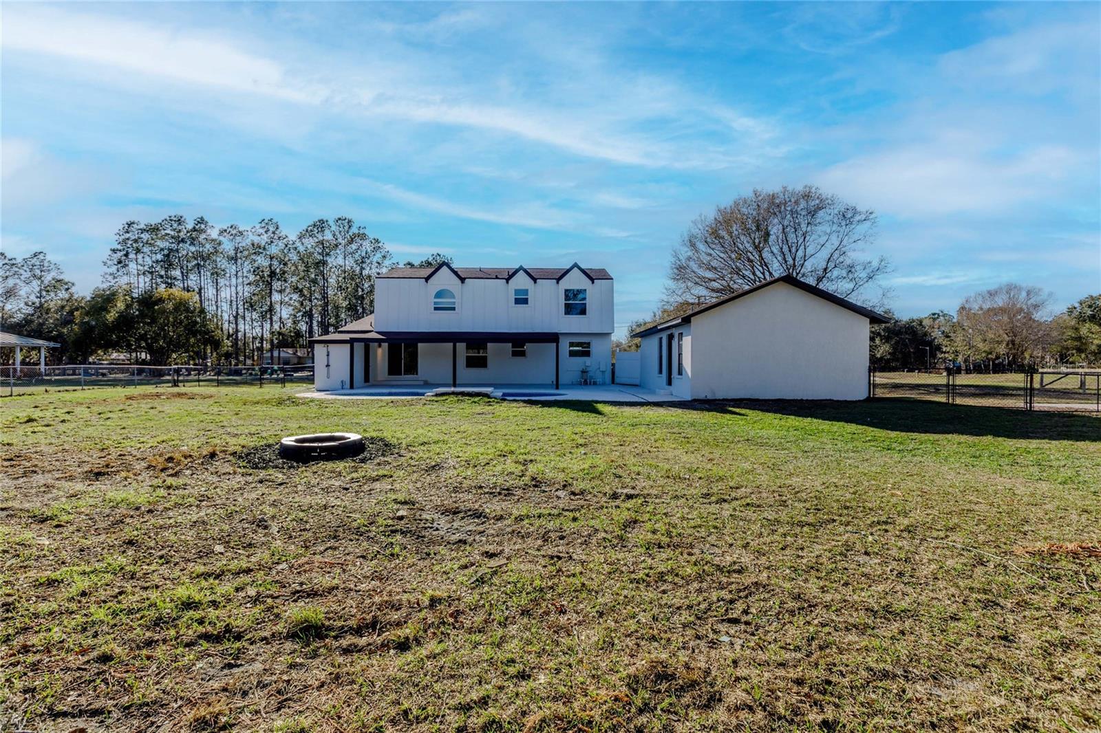 FOX RIDGE - Residential