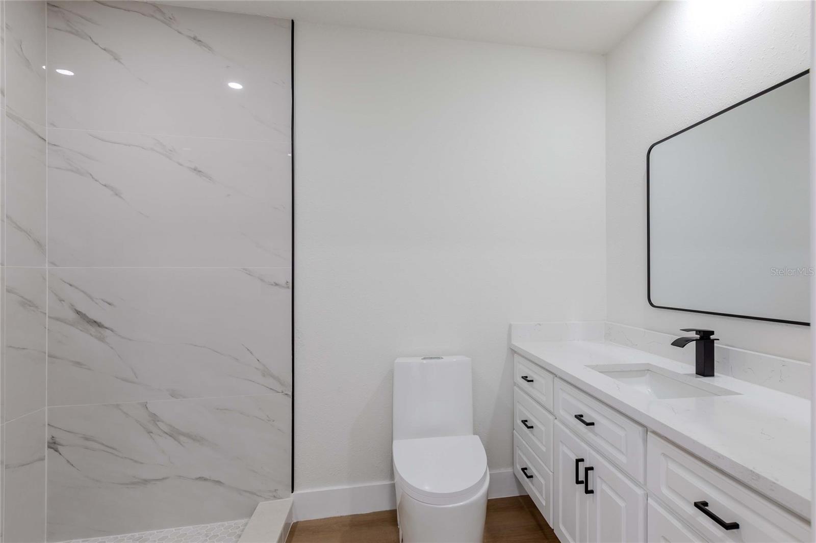 FOX RIDGE - Residential