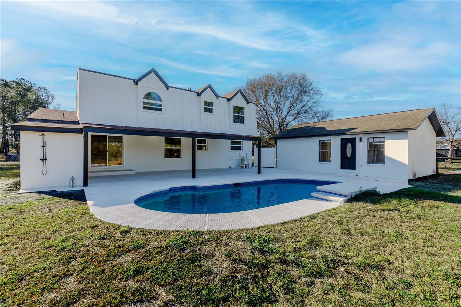 FOX RIDGE - Residential