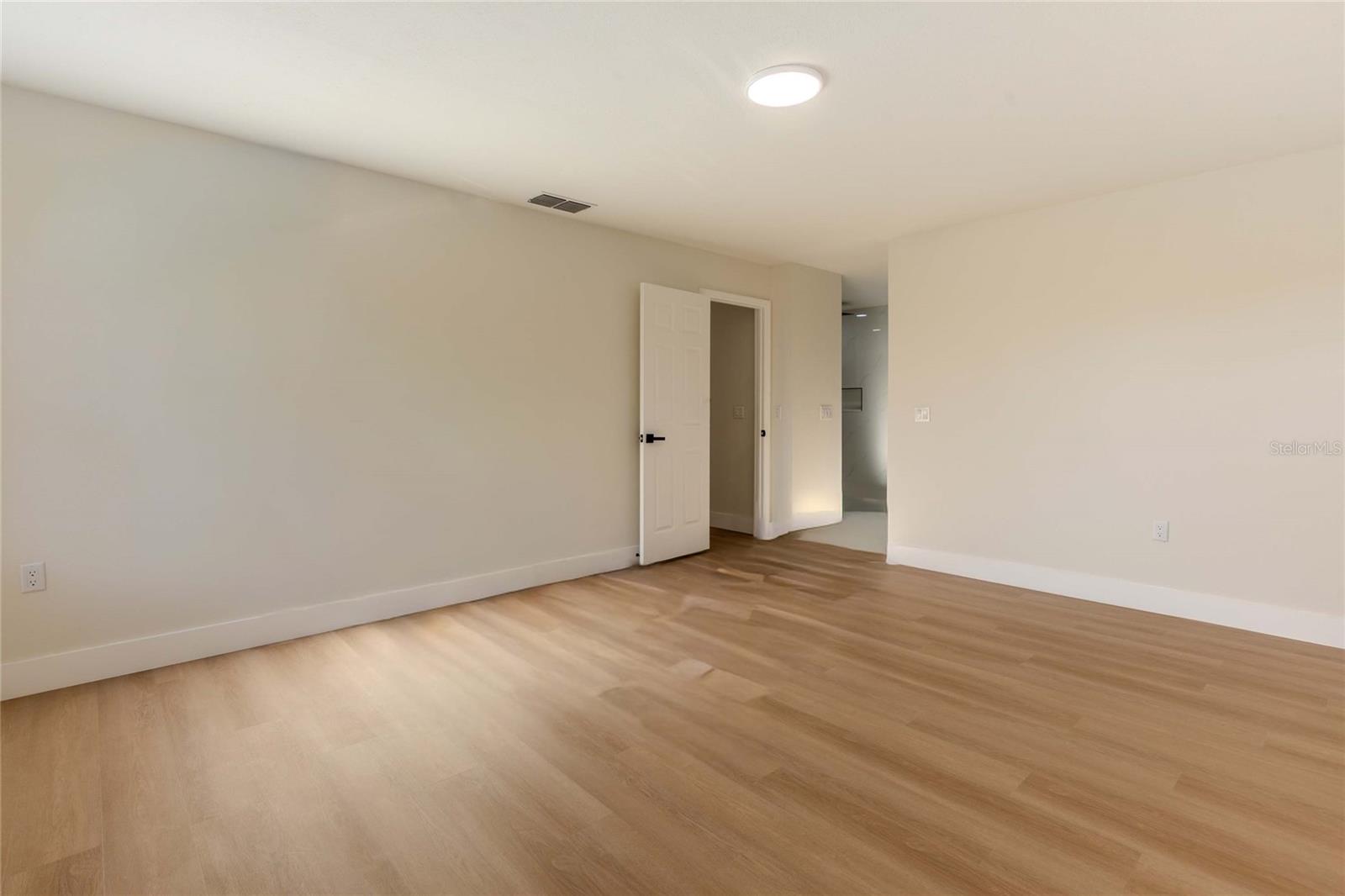 FOX RIDGE - Residential