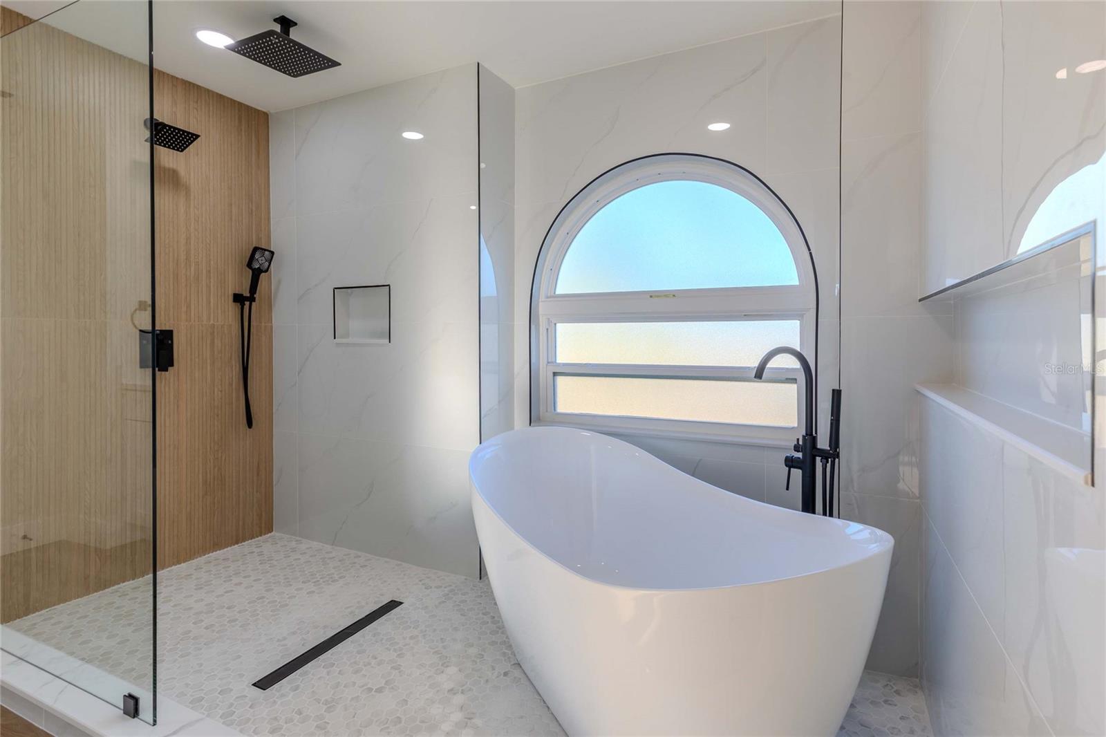 FOX RIDGE - Residential