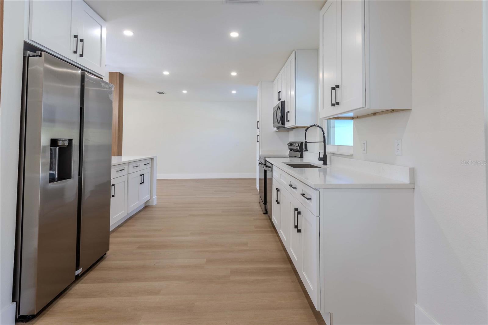 FOX RIDGE - Residential