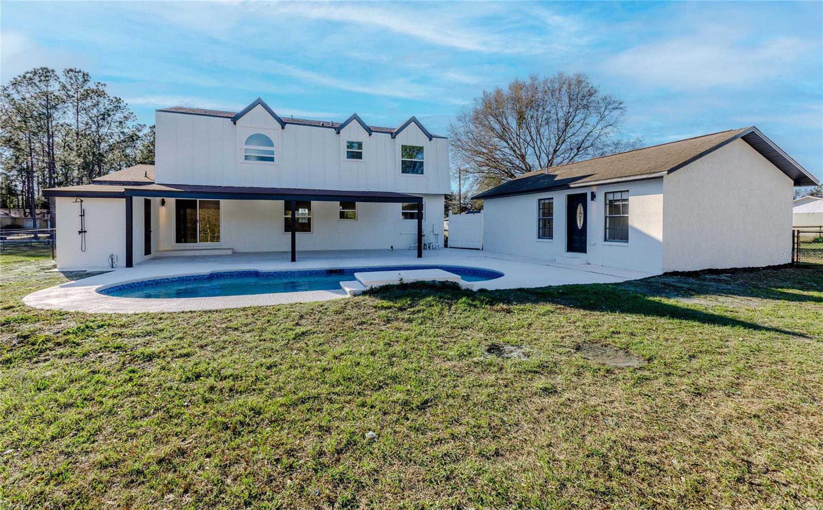 FOX RIDGE - Residential