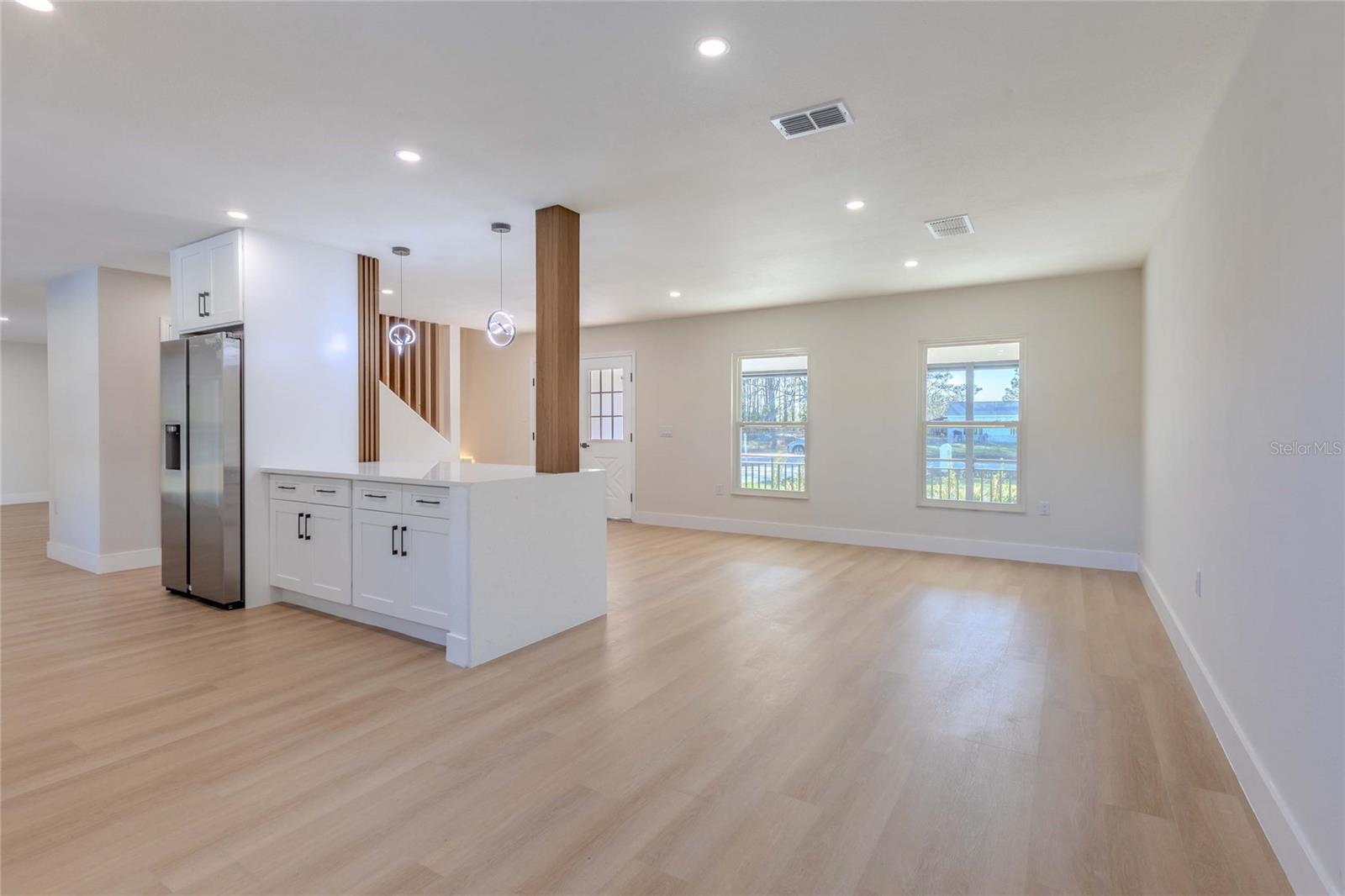 FOX RIDGE - Residential