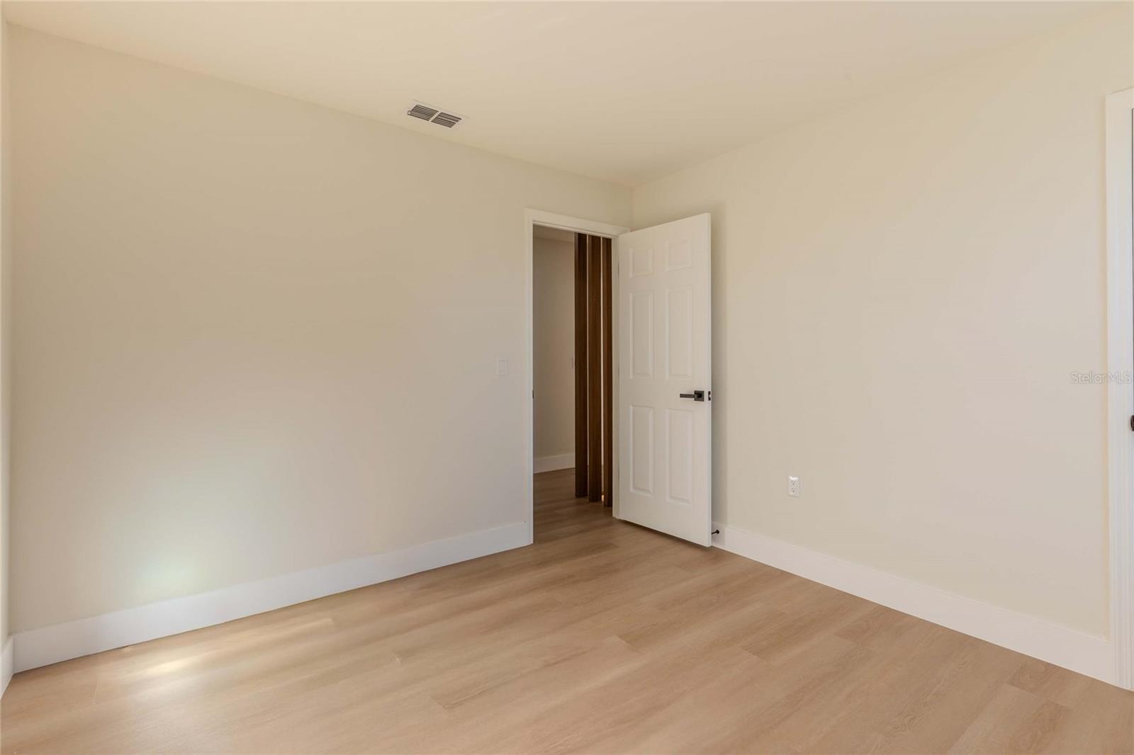 FOX RIDGE - Residential