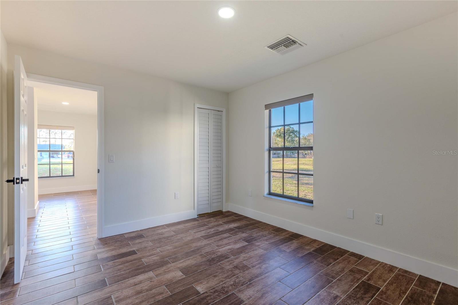 FOX RIDGE - Residential