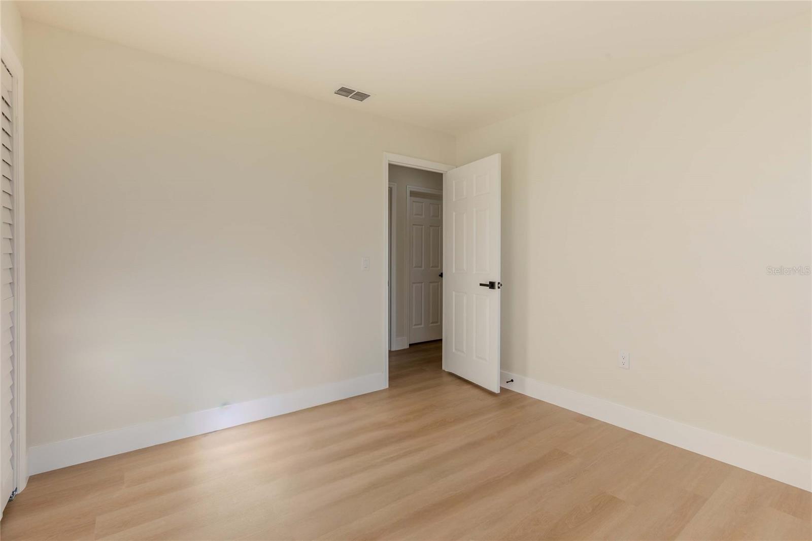 FOX RIDGE - Residential