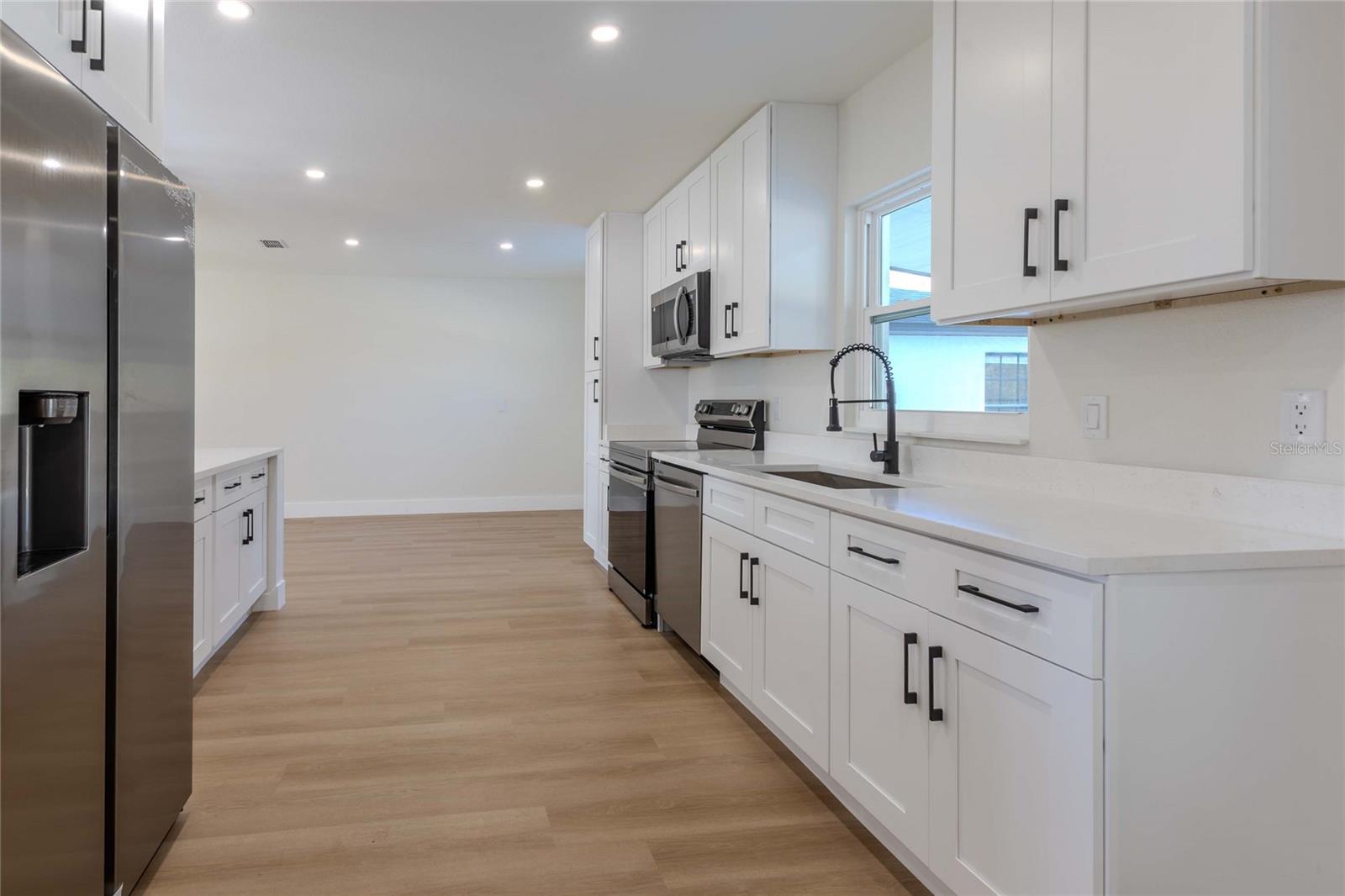 FOX RIDGE - Residential