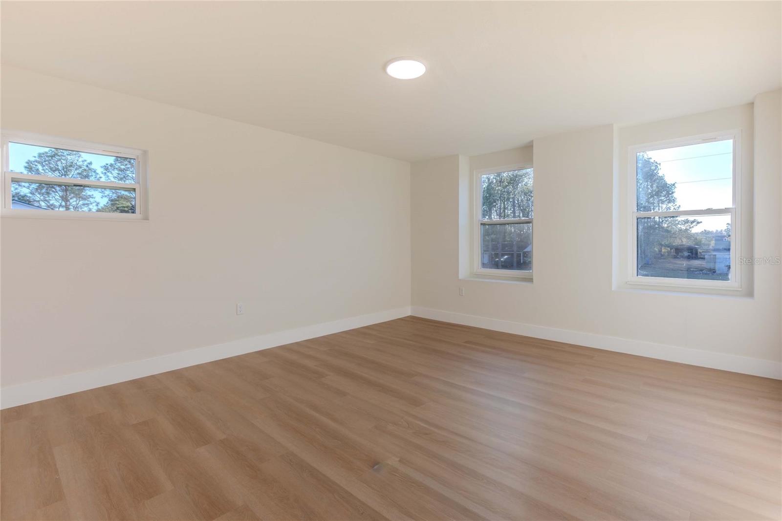 FOX RIDGE - Residential