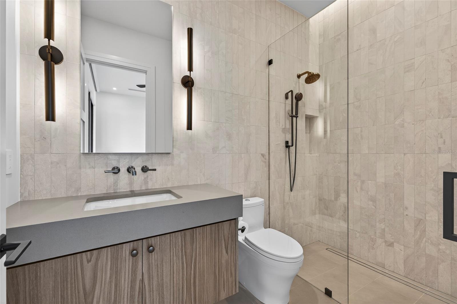 SNELL ISLE ESTATES PT REP - Residential