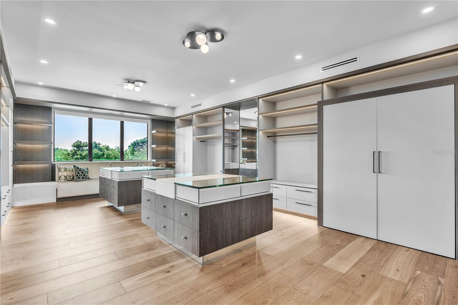 SNELL ISLE ESTATES PT REP - Residential