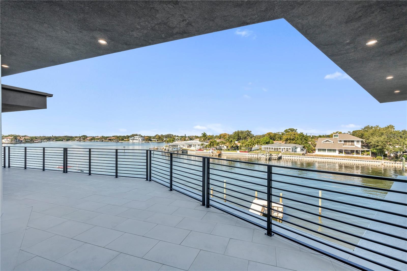 SNELL ISLE ESTATES PT REP - Residential