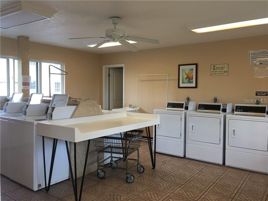BAYWOOD COLONY GARDEN APTS - Residential Lease