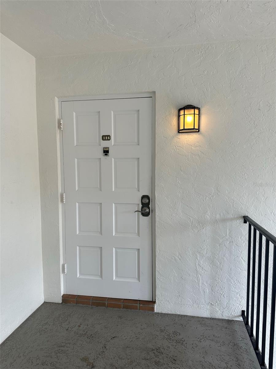 BAYWOOD COLONY GARDEN APTS - Residential Lease