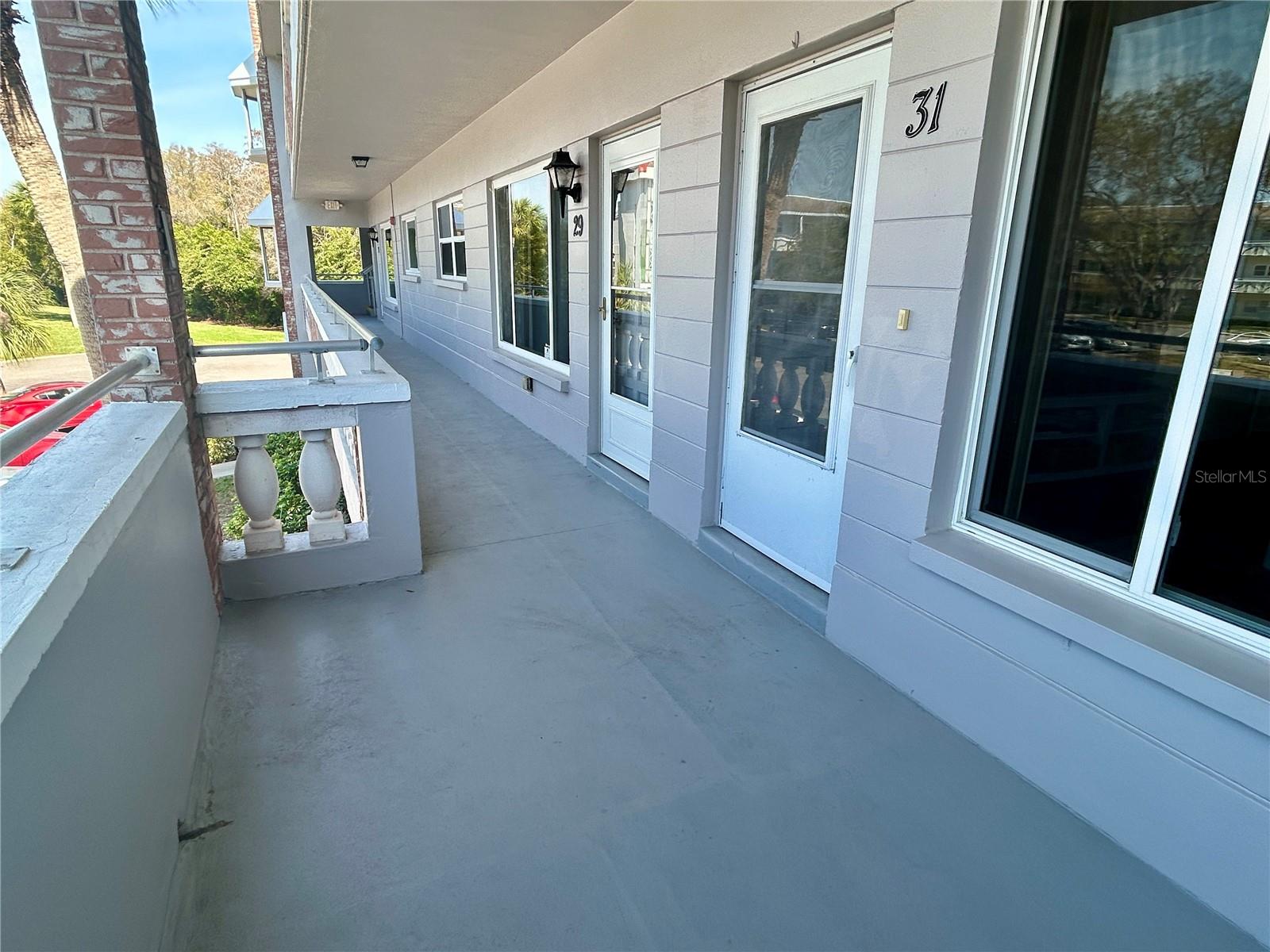 ON TOP OF THE WORLD - Residential