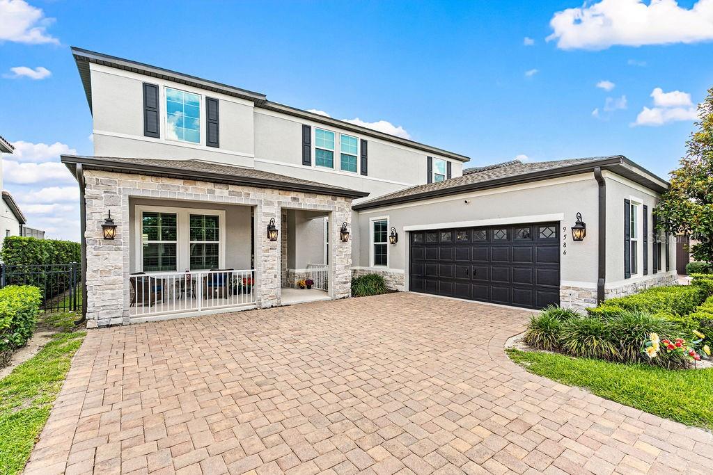 9586 MEADOW HUNT WAY