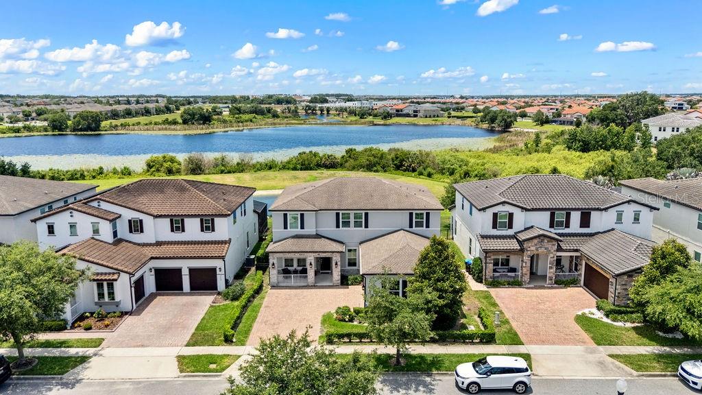 9586 MEADOW HUNT WAY