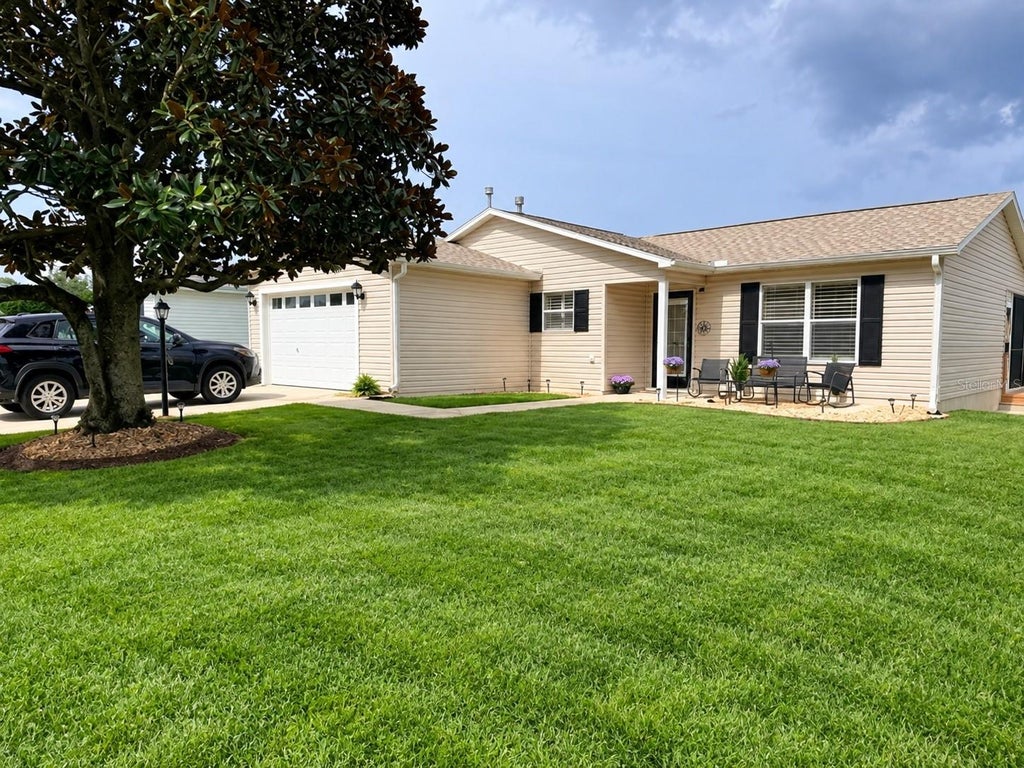 Photo of 1019 Golden Grove Drive, The Villages, FL 32162 (MLS # G5118935)