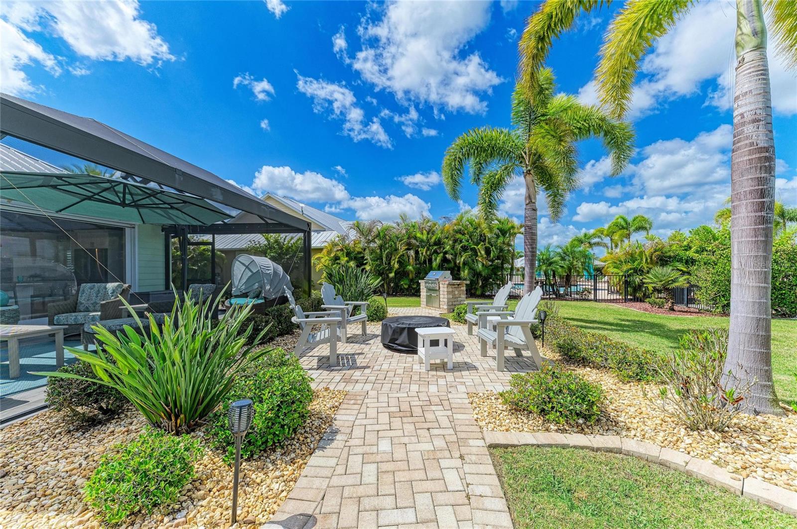 THORNTON CRK MOTORCOACH RESIDENCE - Residential