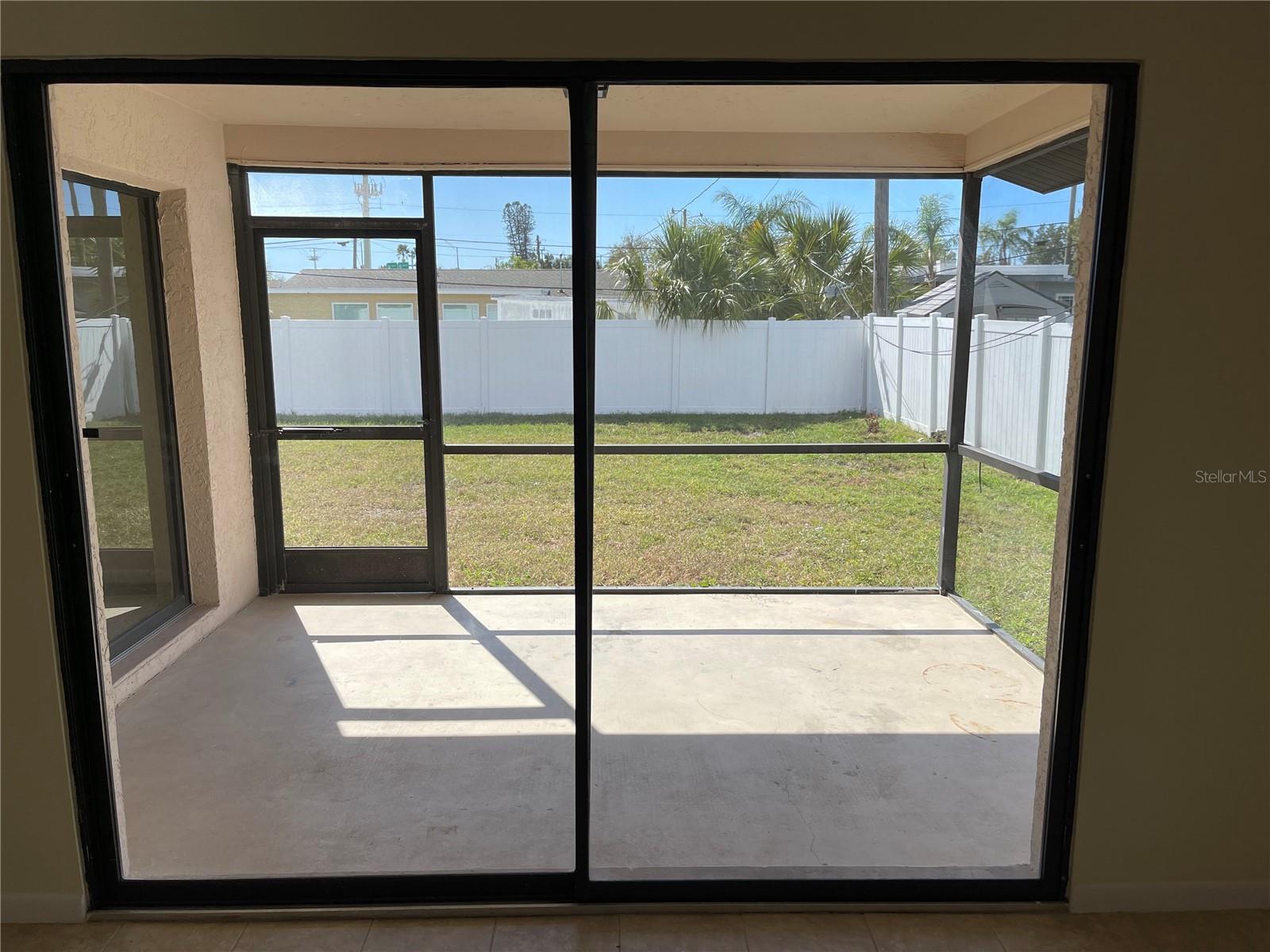 HIGH ACRES - Residential Lease
