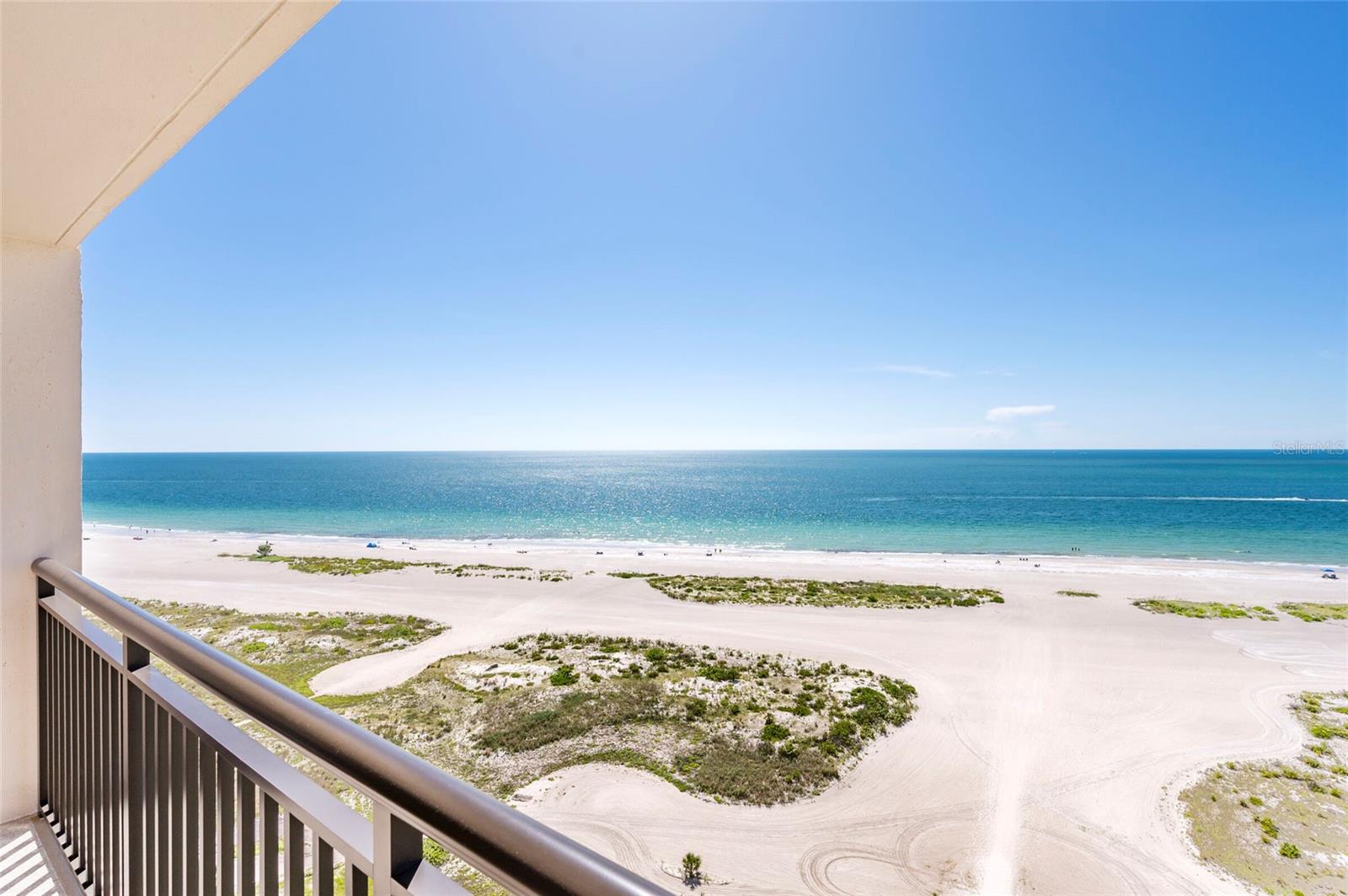 Enjoy breathtaking Gulf views from this beautifully updated beachfront studio residence, offered fully furnished and move-in ready.
The kitchen showcases pristine granite countertops and wood cabinets, complemented by stainless steel appliances.
This light-filled space features a Queen-size foldable bed, a comfy sleeper sofa, an open-concept living area, a spacious kitchen, and a modernized bathroom.
Step outside onto your spacious 14' x 14' private balcony and take in panoramic views of the Gulf of Mexico. Located just moments from high-end dining, boutique shopping, Sand Key Park, and the local sailing club.
Harbour Light Towers complex offers residents direct beach access, a beachfront heated pool, 24-hour gated security, on-site management, a clubhouse with a full kitchen for gatherings, and assigned covered parking.
Convenient on-site laundry, with the laundry room located just across the hall from the condo, for easy access.
Storage is included, located in the laundry room.
The building itself is solidly built and recently updated, featuring new weather-resistant decking in the common areas, a new roof, upgraded security cameras, and freshly repaved parking.
This condo includes a covered parking space and ample guest parking.
Pet-friendly and allowing rentals with a one-month minimum, it’s ideal as a full-time residence, a vacation getaway, or an income-producing investment.
Coastal living at its best—without the luxury price tag!