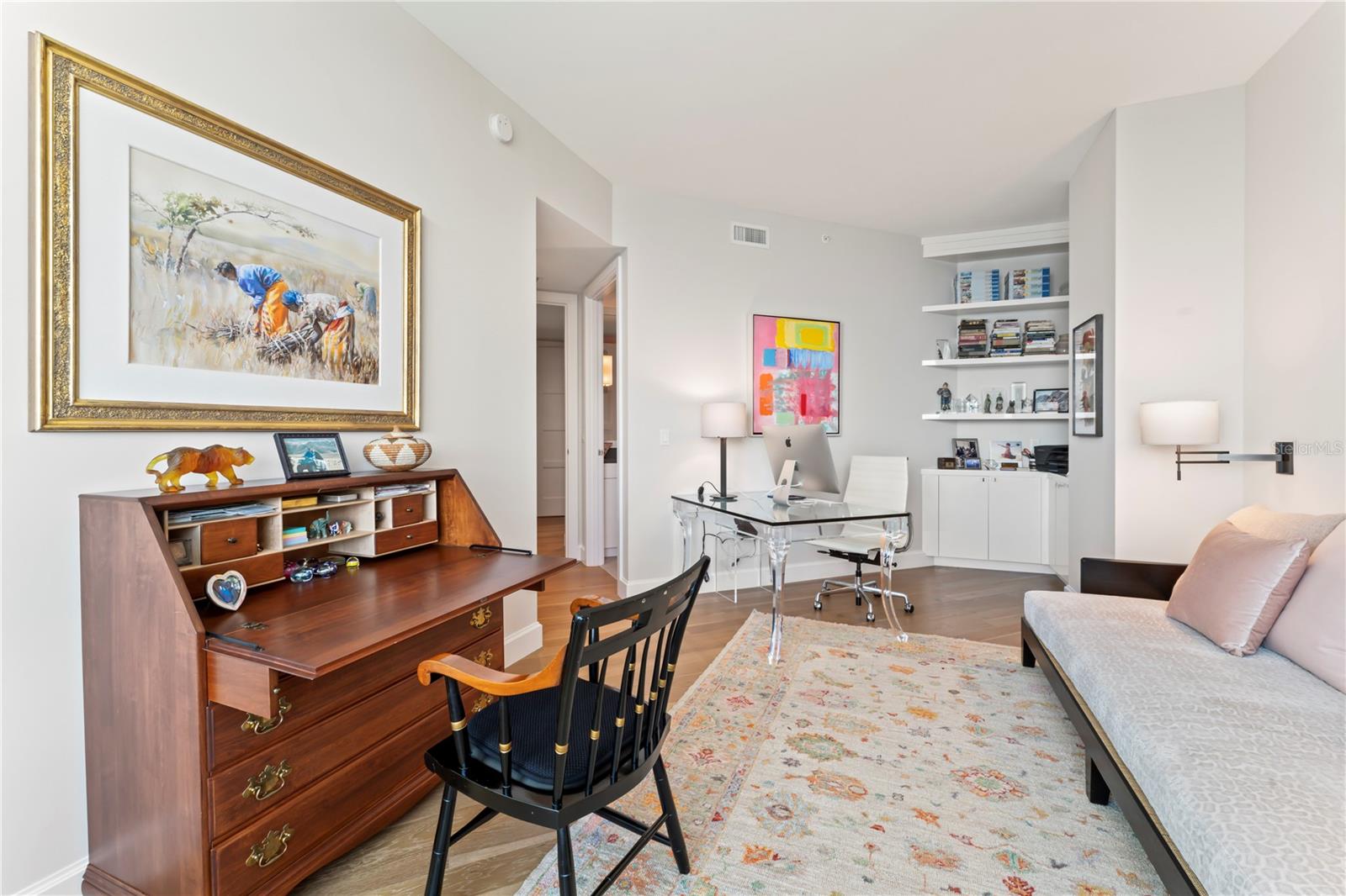 VIRAGE BAYSHORE - Residential