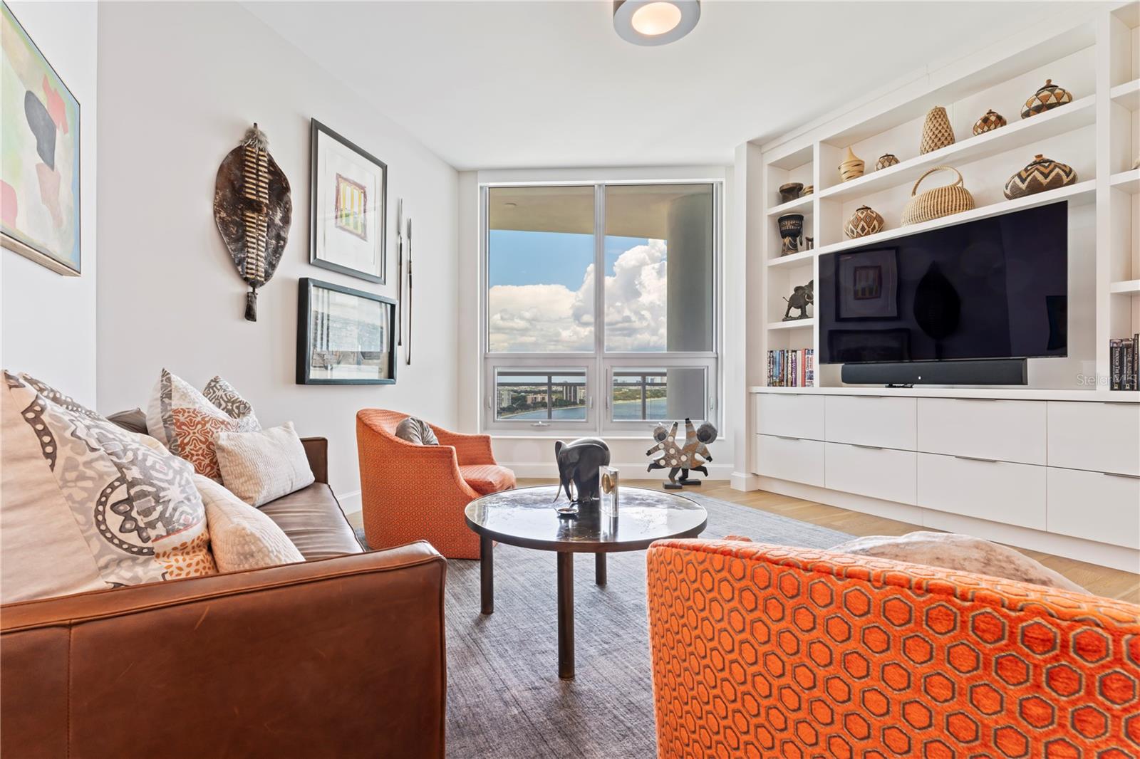 VIRAGE BAYSHORE - Residential