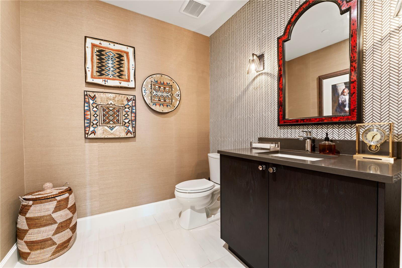 VIRAGE BAYSHORE - Residential