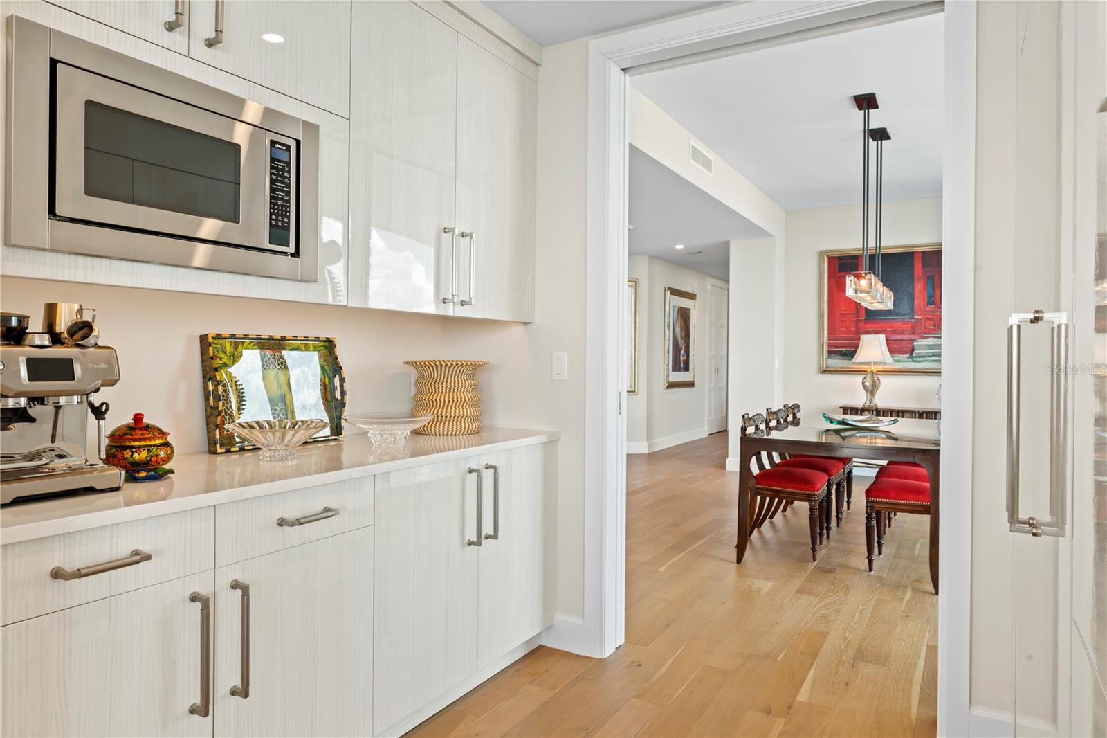 VIRAGE BAYSHORE - Residential