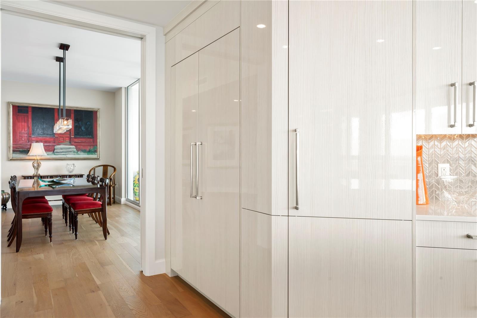 VIRAGE BAYSHORE - Residential