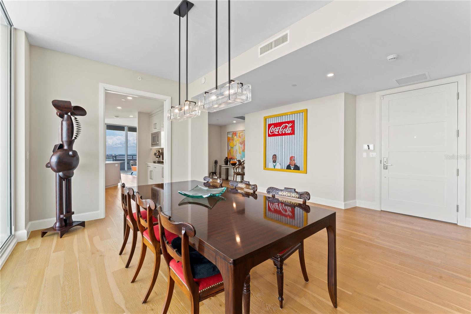 VIRAGE BAYSHORE - Residential