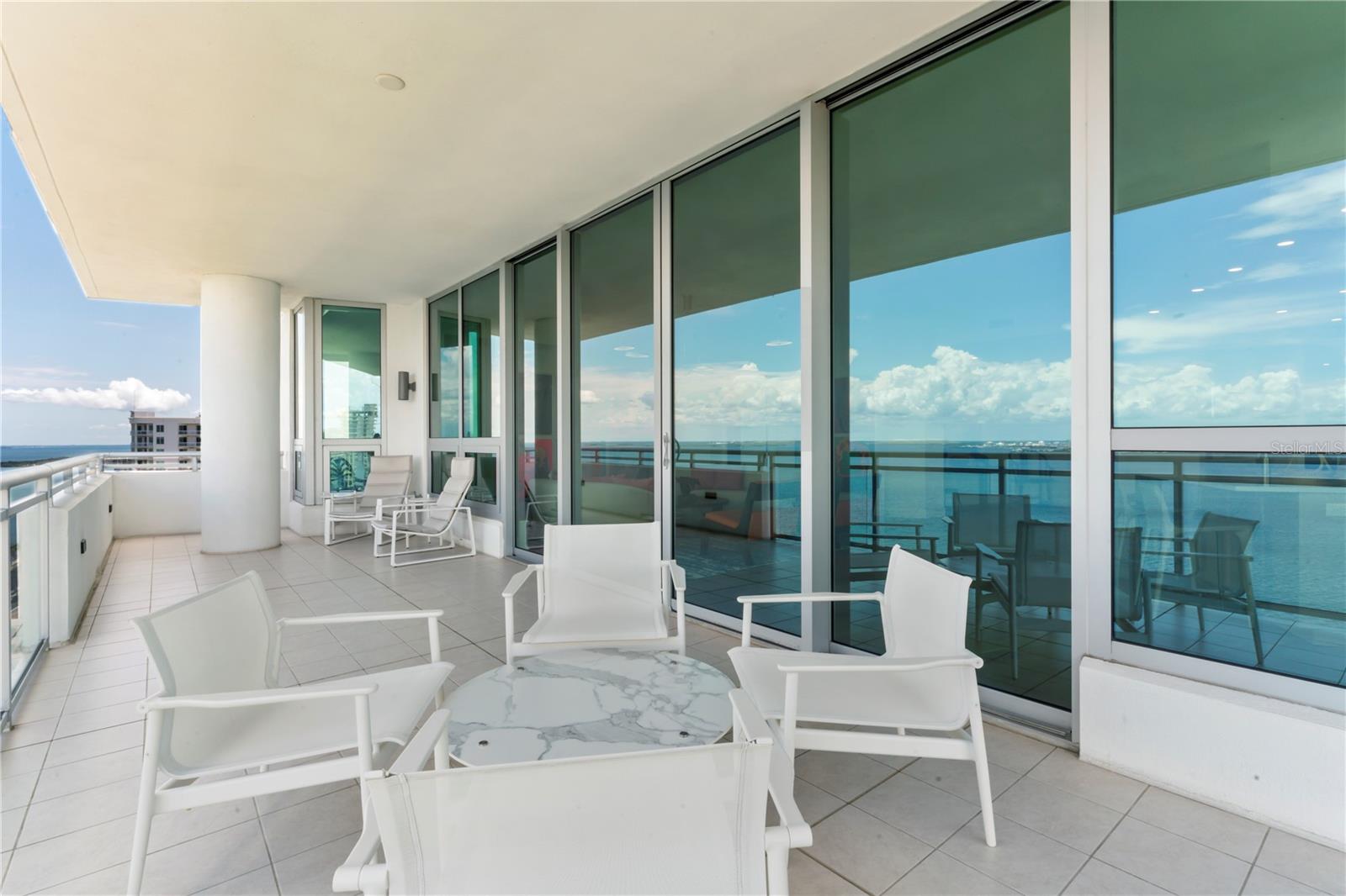 VIRAGE BAYSHORE - Residential