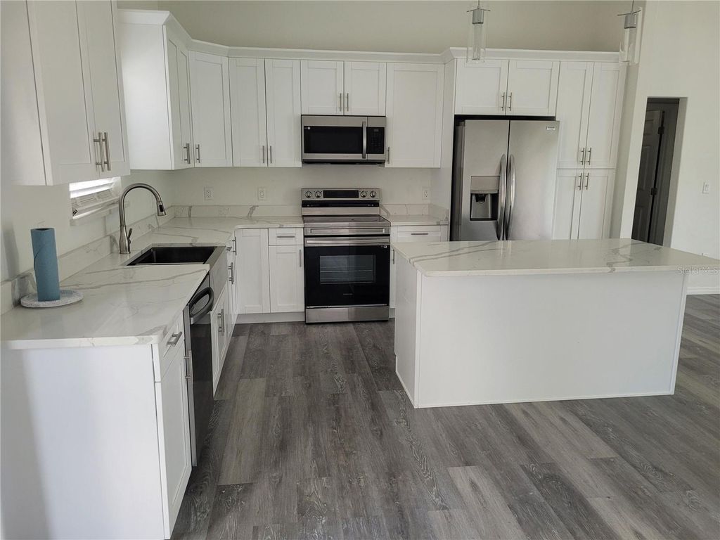 Photo of 13765 SW 81st Circle, Ocala, FL 34473 (MLS # OM721557)