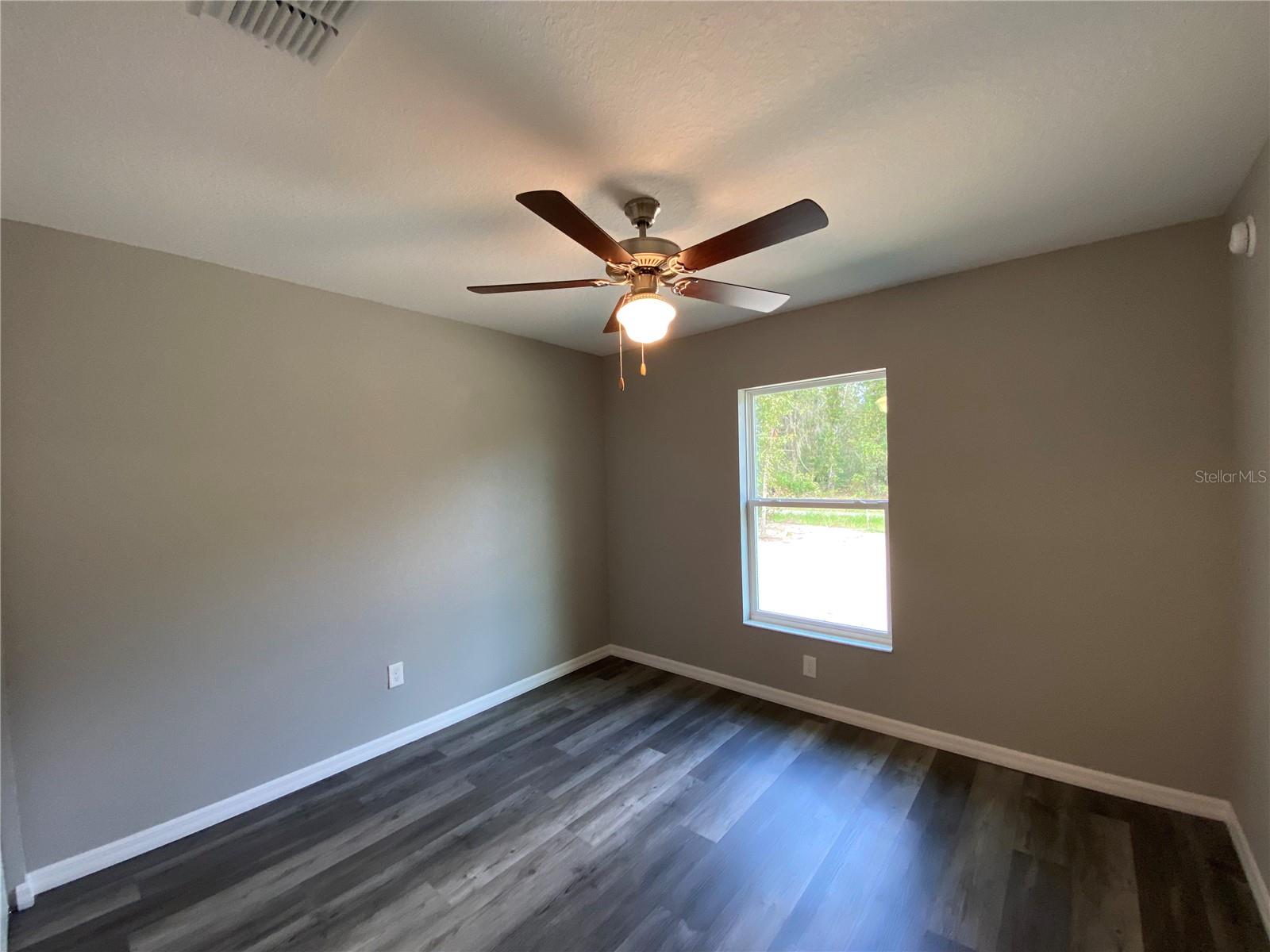 MARION OAKS UN 9 - Residential Lease