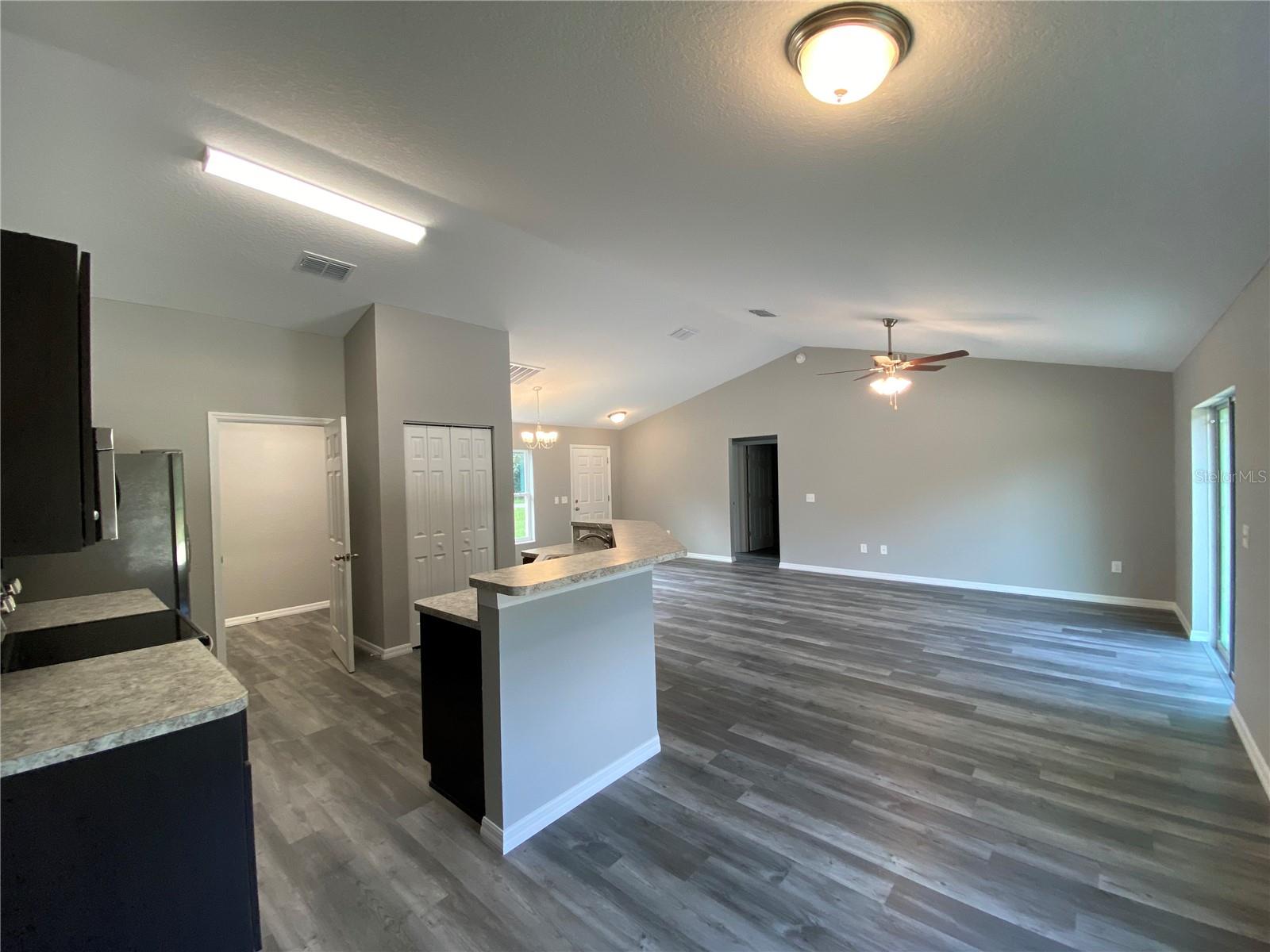 MARION OAKS UN 9 - Residential Lease