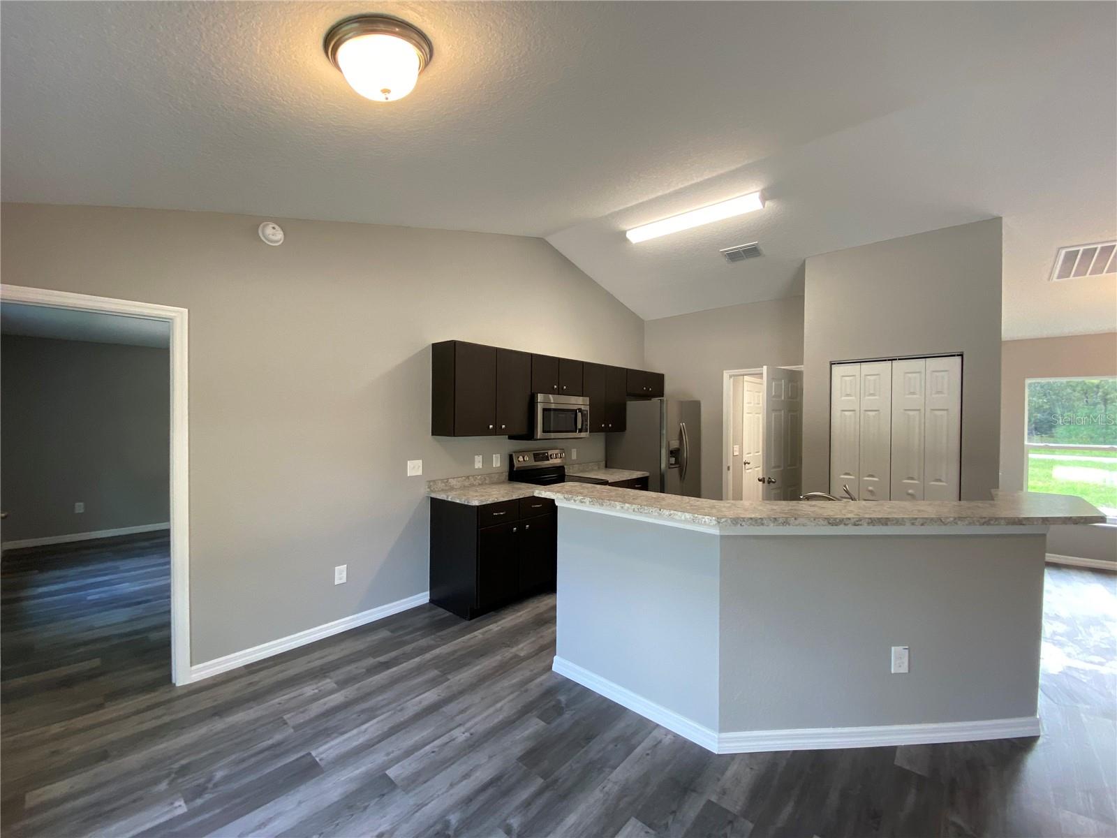 MARION OAKS UN 9 - Residential Lease