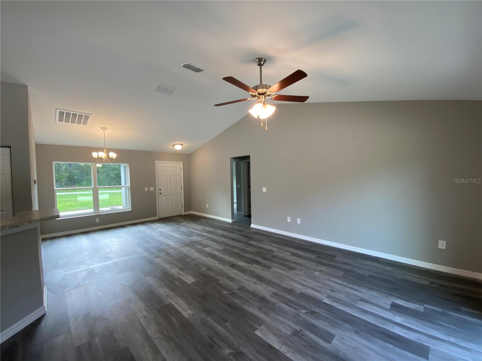 MARION OAKS UN 9 - Residential Lease