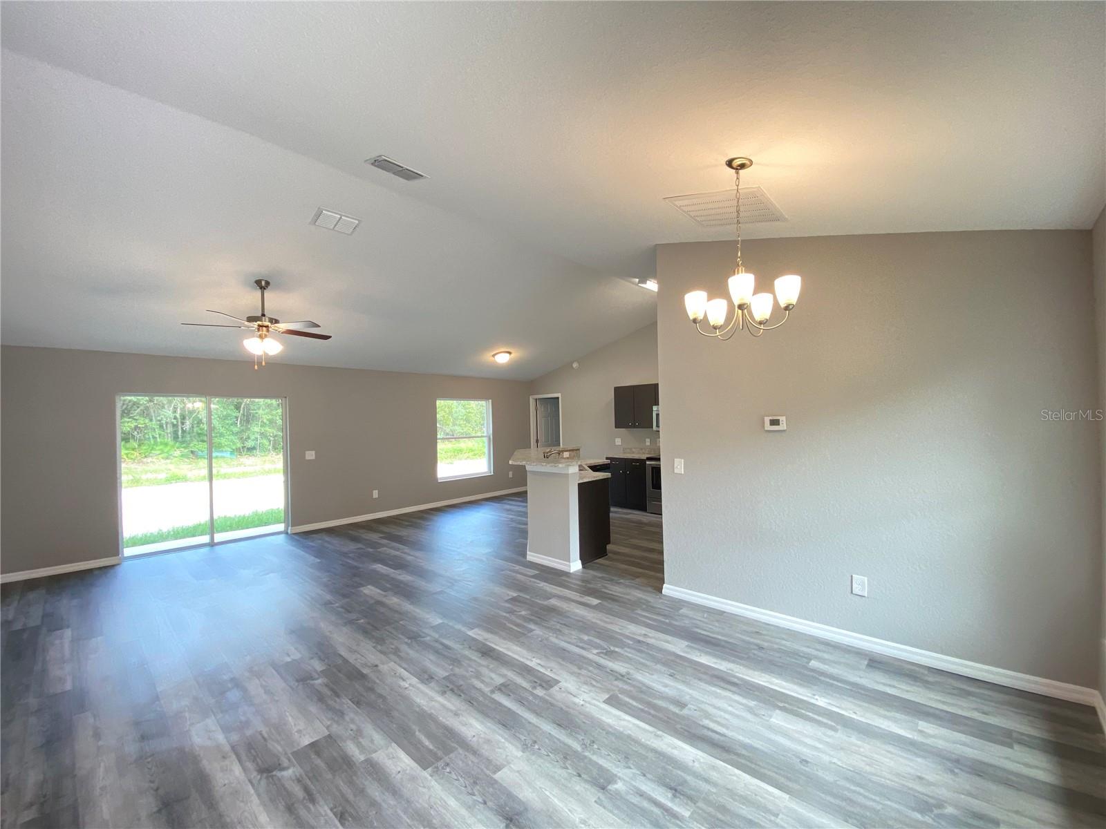 MARION OAKS UN 9 - Residential Lease