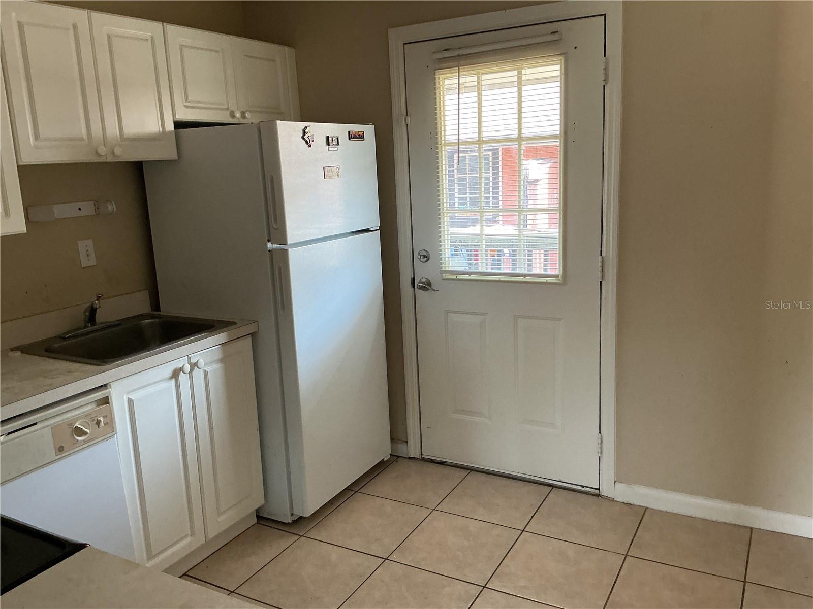 RENAISSANCE VILLAS CONDO - Residential